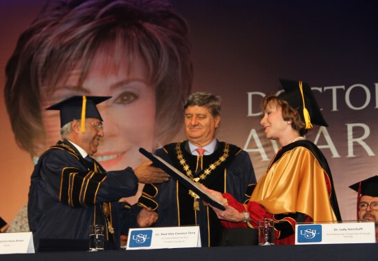 honoris-causa-usf1