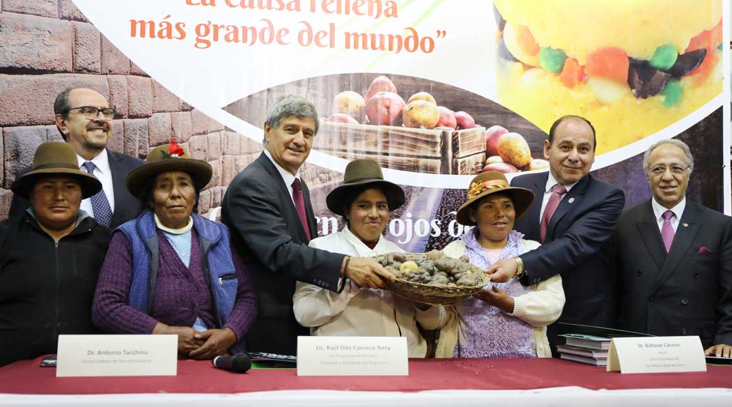 conferencia-prensa-usil-record-causa-rellena