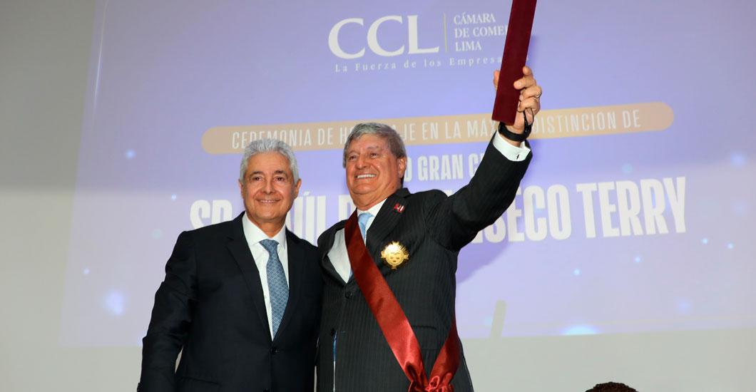 distincion camara de comercio de lima